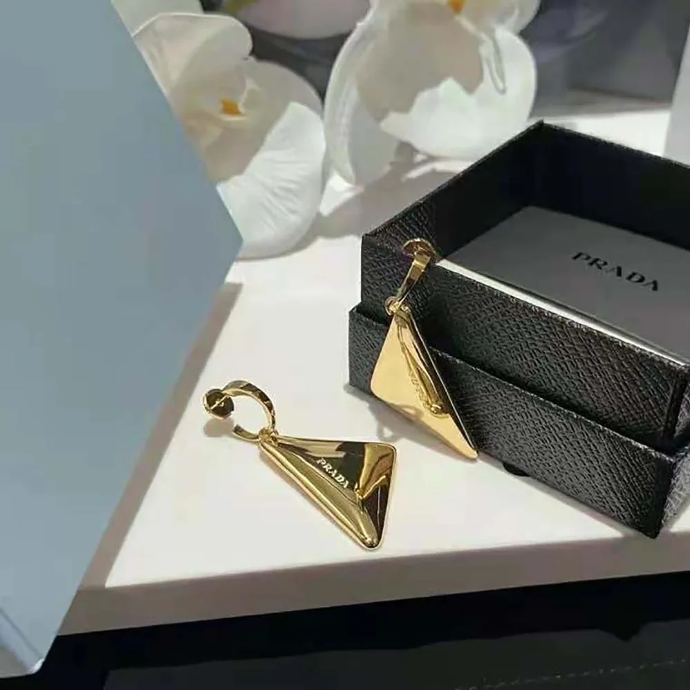 Prada Eternal Gold Medium Drop Earrings in Yellow Gold for Women Prada Eternal Gold Medium Drop Earrings in Yellow Gold for Women