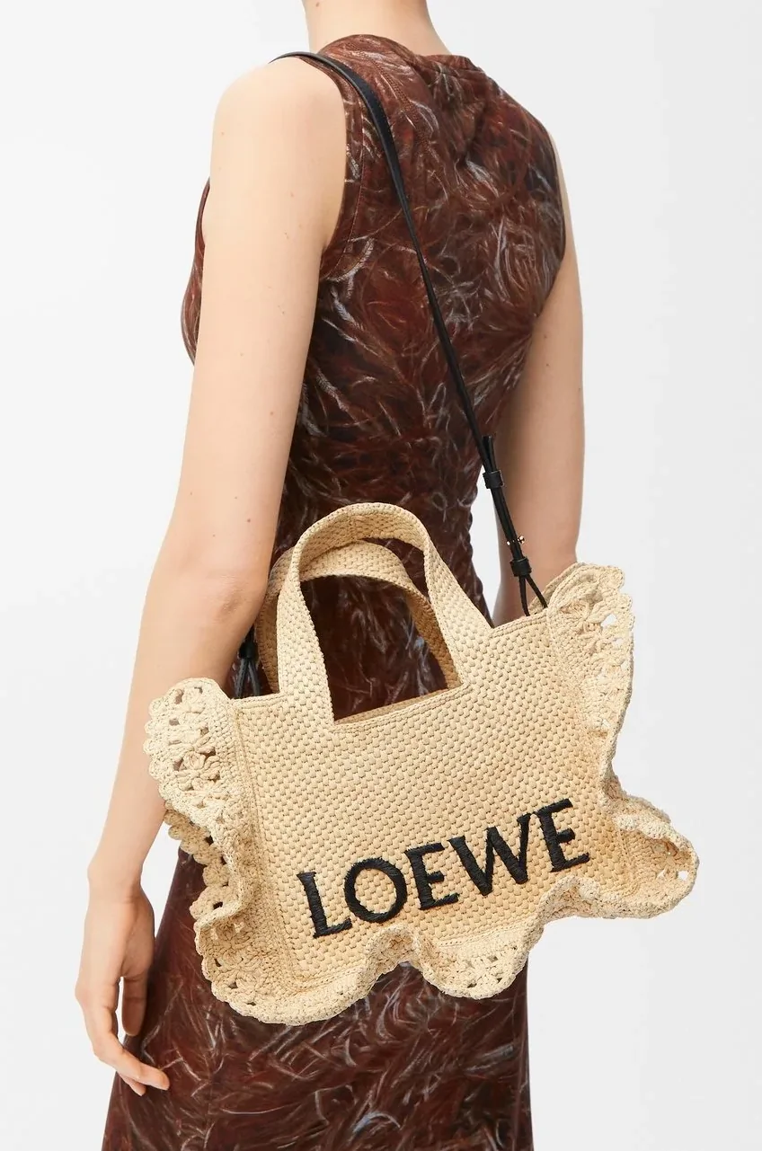 Loewe Small Font Tote Raffia Natural / ALF1B59X25 Loewe Small Font Tote Raffia Natural / ALF1B59X25