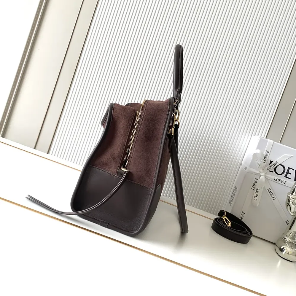 Loewe Medium Amazona 180 Bag in Suede for Women in Dark Chestnut