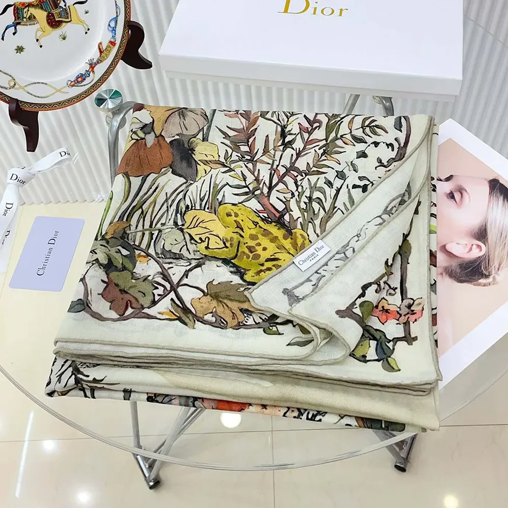 Dior Dior 4 Saisons Automne Soleil 90 Square Scarf Ecru Multicolor Silk Twill for Unisex