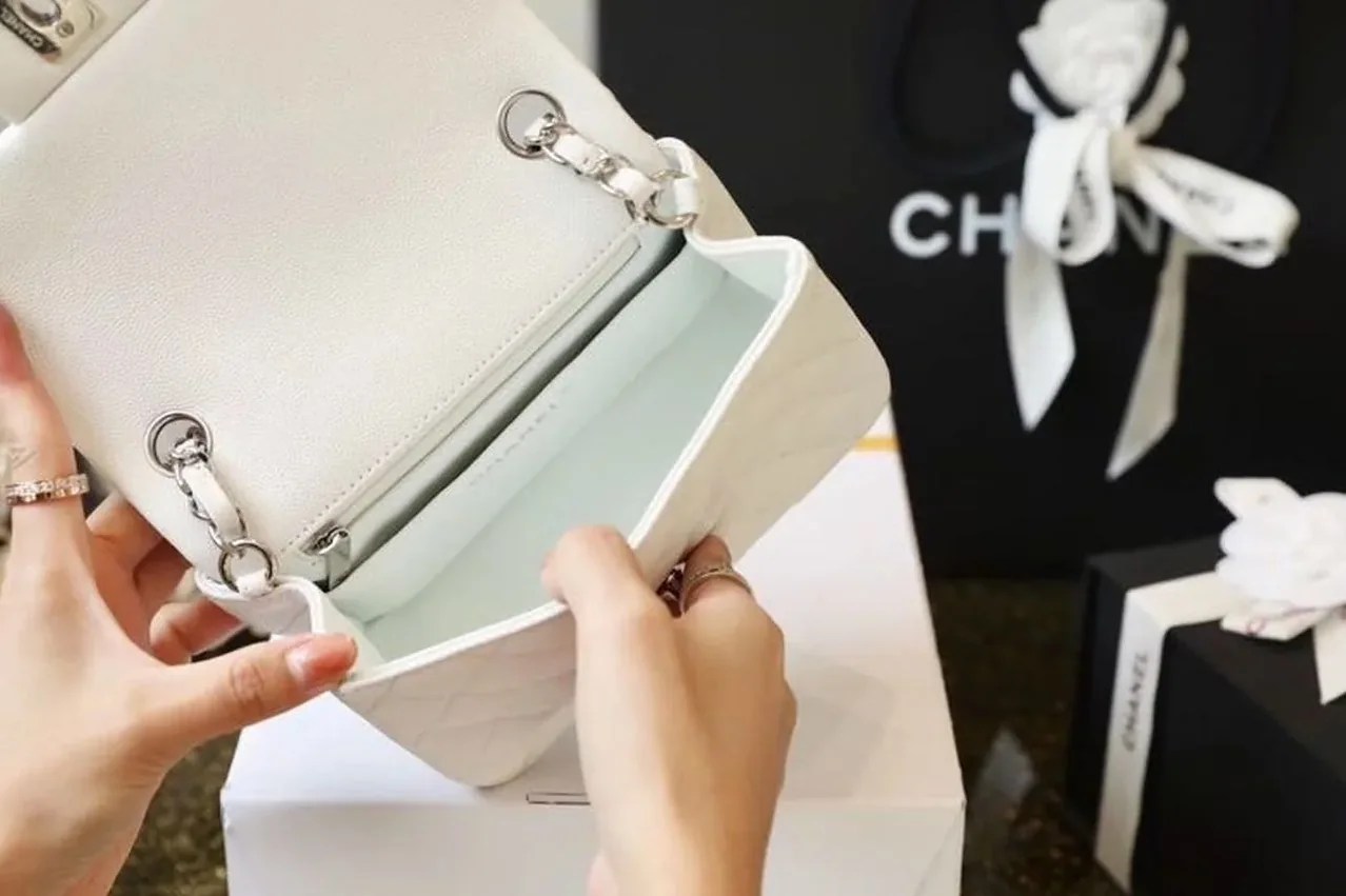Chanel Classic Flap Bag Mini Crossbody in White Silver Hardware