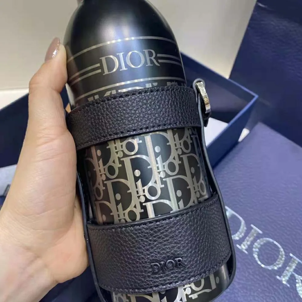 Dior Aqua Bottle with Shoulder Strap Black Grained Calfskin and Dior Oblique Stainless Steel for Unisex