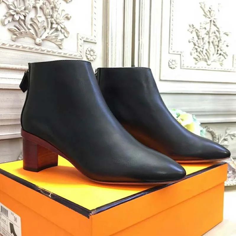 Hermes Shoes Riley Ankle Boot 60mm Heel Hight for Women in Black