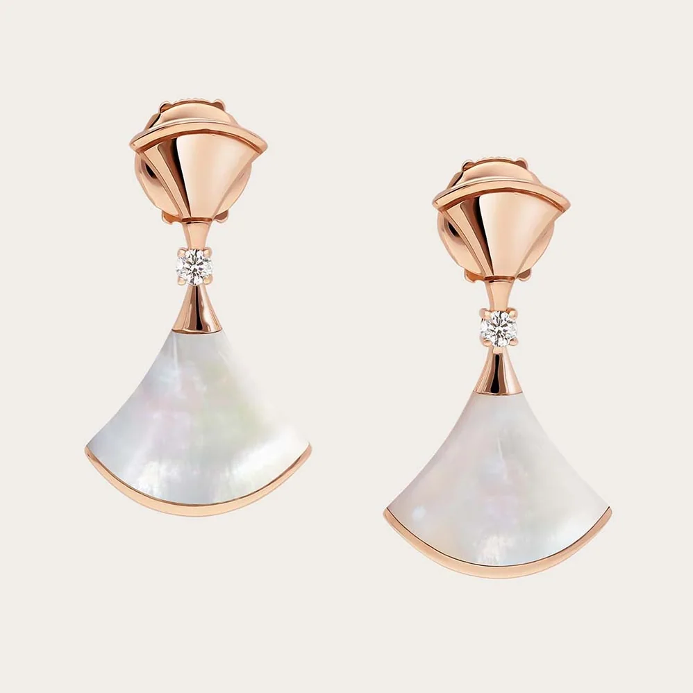 Bvlgari Divas' Dream Earrings 18 KT Rose Gold Set for Women Bvlgari Divas' Dream Earrings 18 KT Rose Gold Set for Women