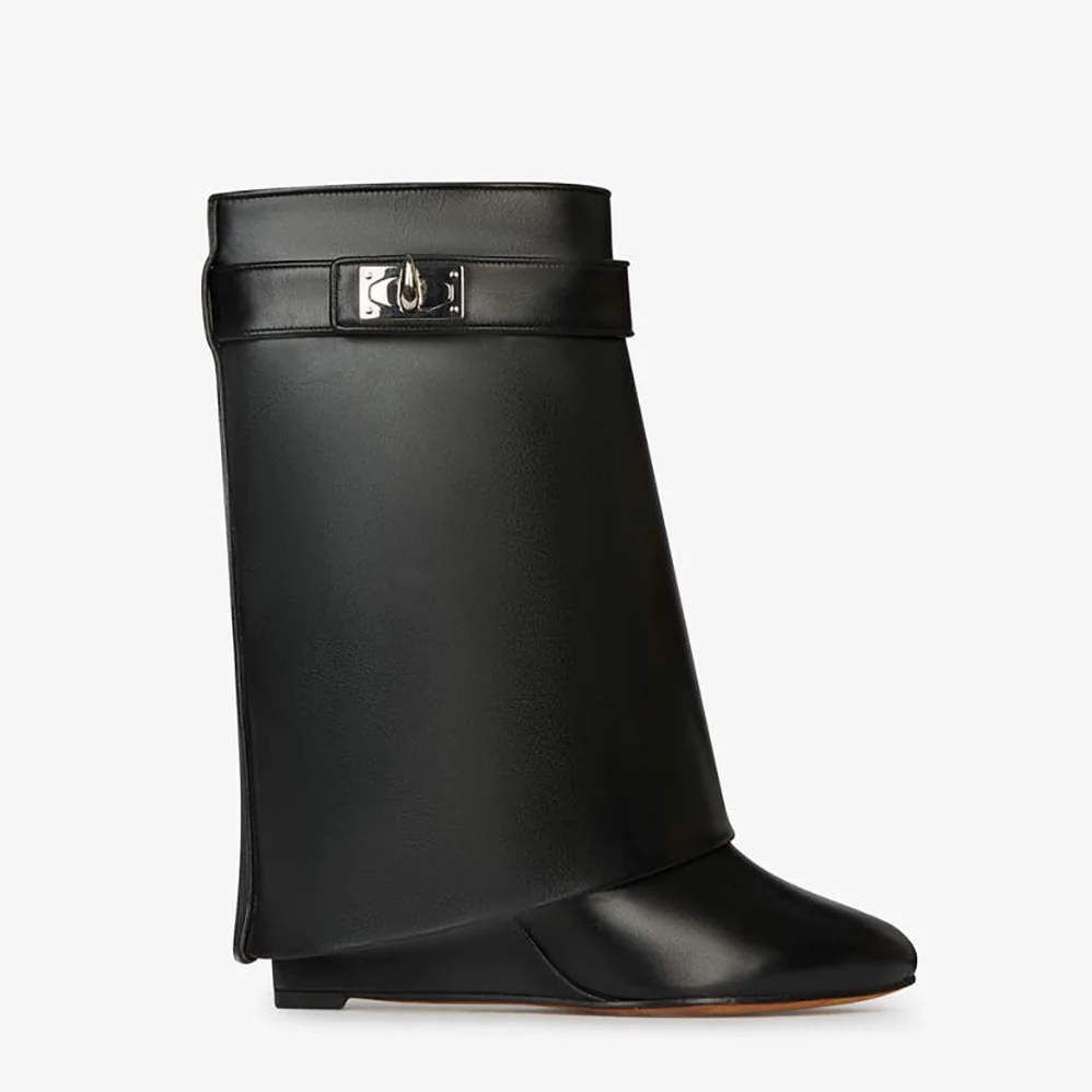 Givenchy Shoes Shark Lock Ankle Boots in Leather 90mm Heel for Women in Black Givenchy Shoes Shark Lock Ankle Boots in Leather 90mm Heel for Women in Black