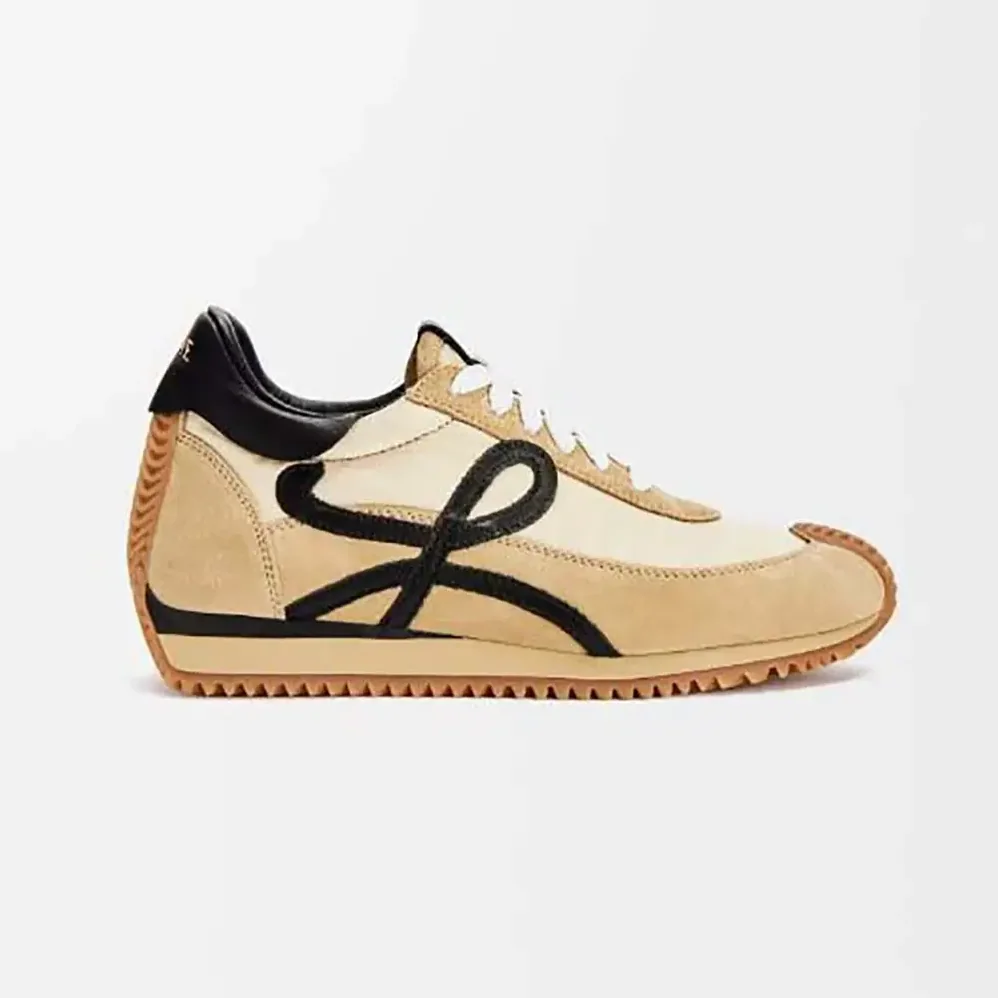 Loewe Flow Runner in Nylon and Suede for Unisex in Gold/Black Loewe Flow Runner in Nylon and Suede for Unisex in Gold/Black