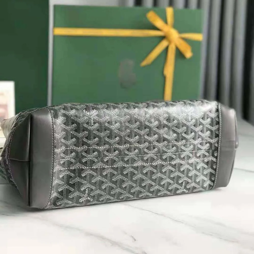 Goyard Bellechasse Biaude PM Bag for Women in Grey Goyard Bellechasse Biaude PM Bag for Women in Grey