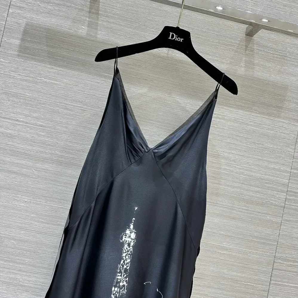 Dior A-Line Mid-Length Dress Black and White Silk Twill with Paris Motif for Women Dior A-Line Mid-Length Dress Black and White Silk Twill with Paris Motif for Women