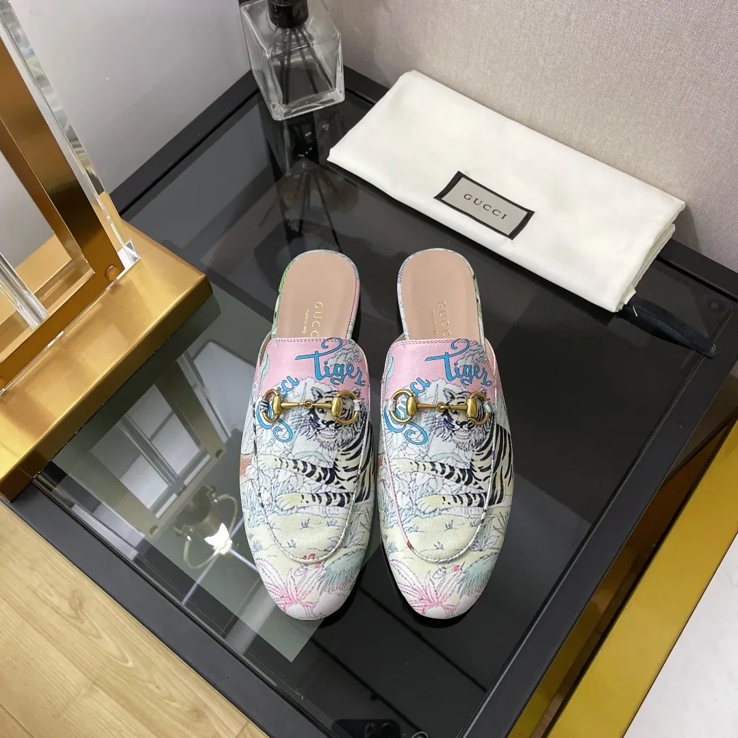 Gucci GG Princetown Slipper With Tiger White for Women Gucci GG Princetown Slipper With Tiger White for Women