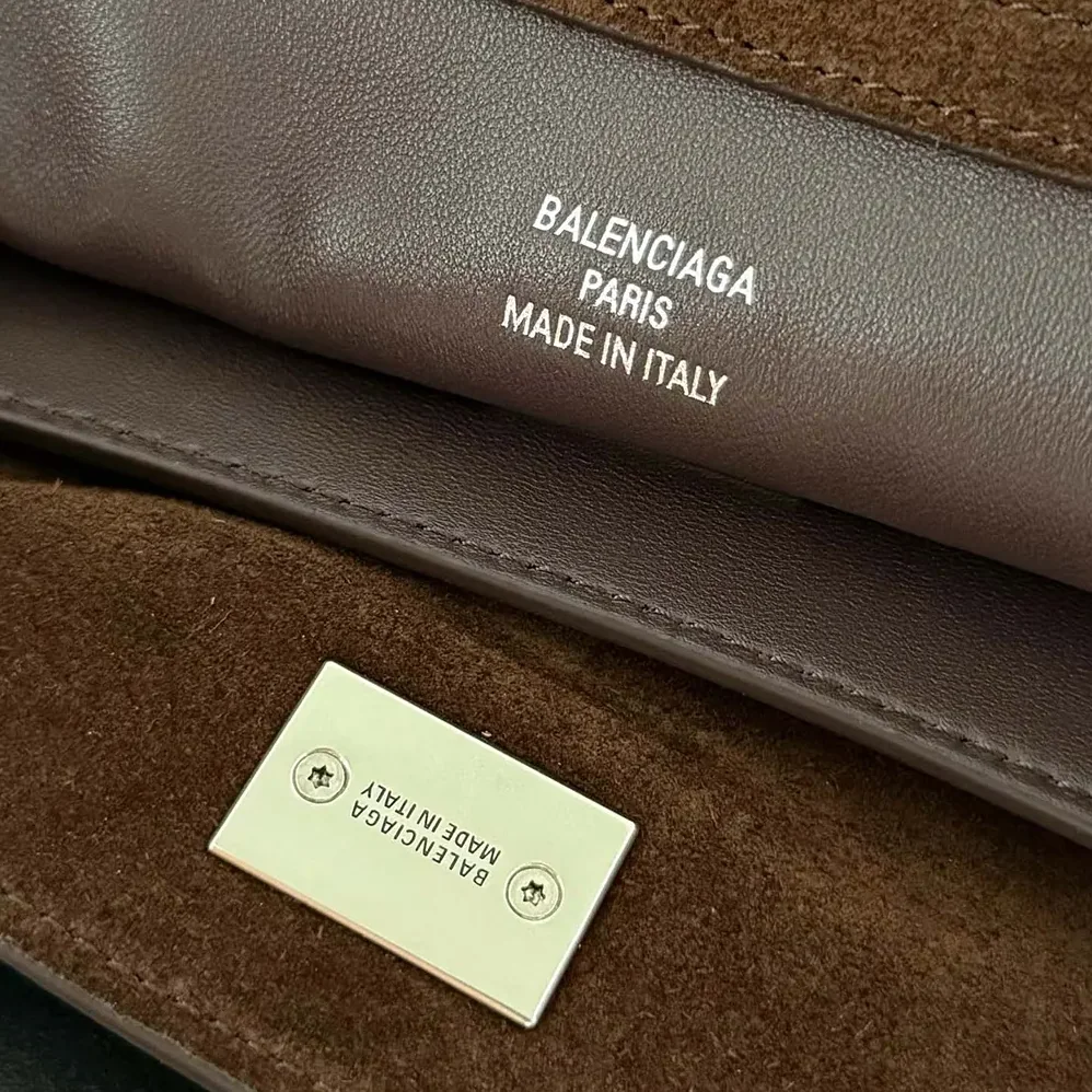 Balenciaga Rodeo Handbag Medium In Light Espresso for Women