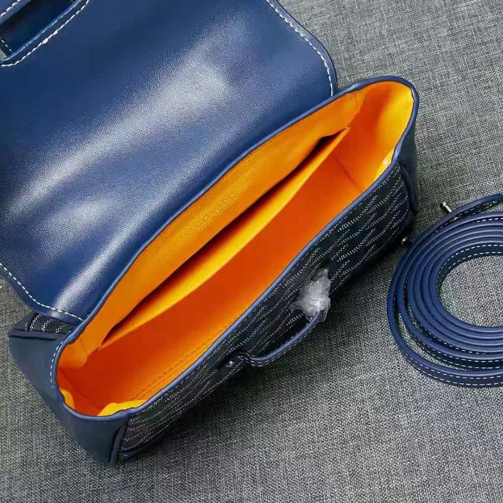 Goyard Sac Saïgon Souple Mini in Toile Goyardine & Chevroches Calfskin for Women in Navy Goyard Sac Saïgon Souple Mini in Toile Goyardine & Chevroches Calfskin for Women in Navy