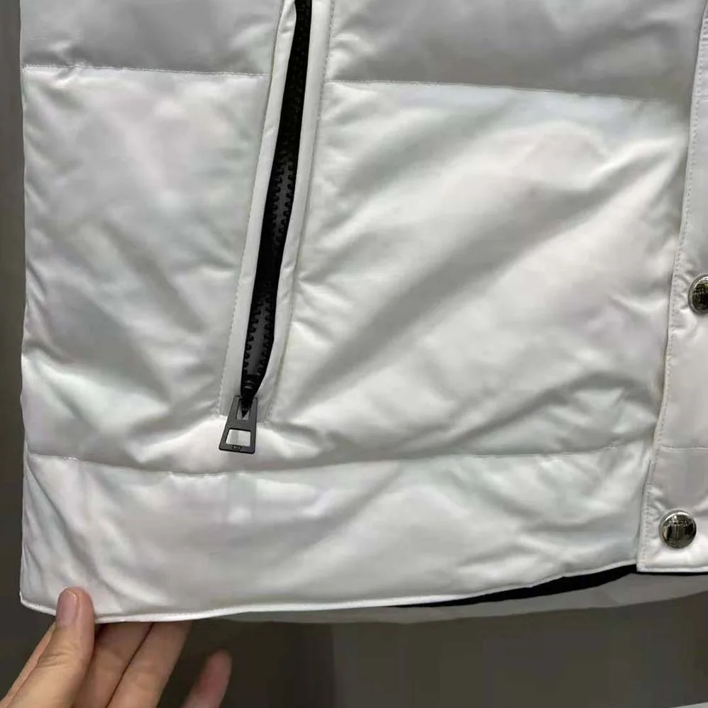 Dior Dioralps Sleeveless Down Jacket for Women in White