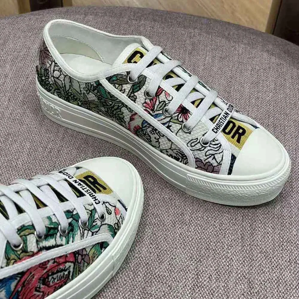 Dior Walk N Dior Sneaker White Multicolor D for Women in Constellation Embroidered Cotton Dior Walk N Dior Sneaker White Multicolor D for Women in Constellation Embroidered Cotton