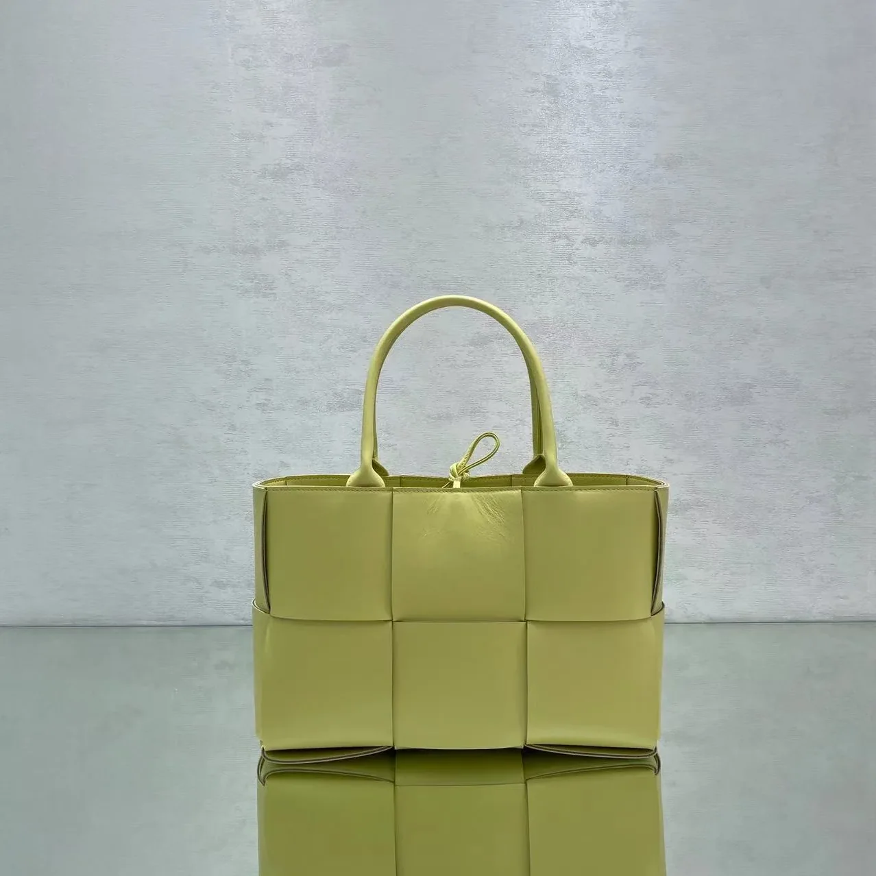 Bottega Veneta Small Arco Tote Bag Yellow Bottega Veneta Small Arco Tote Bag Yellow