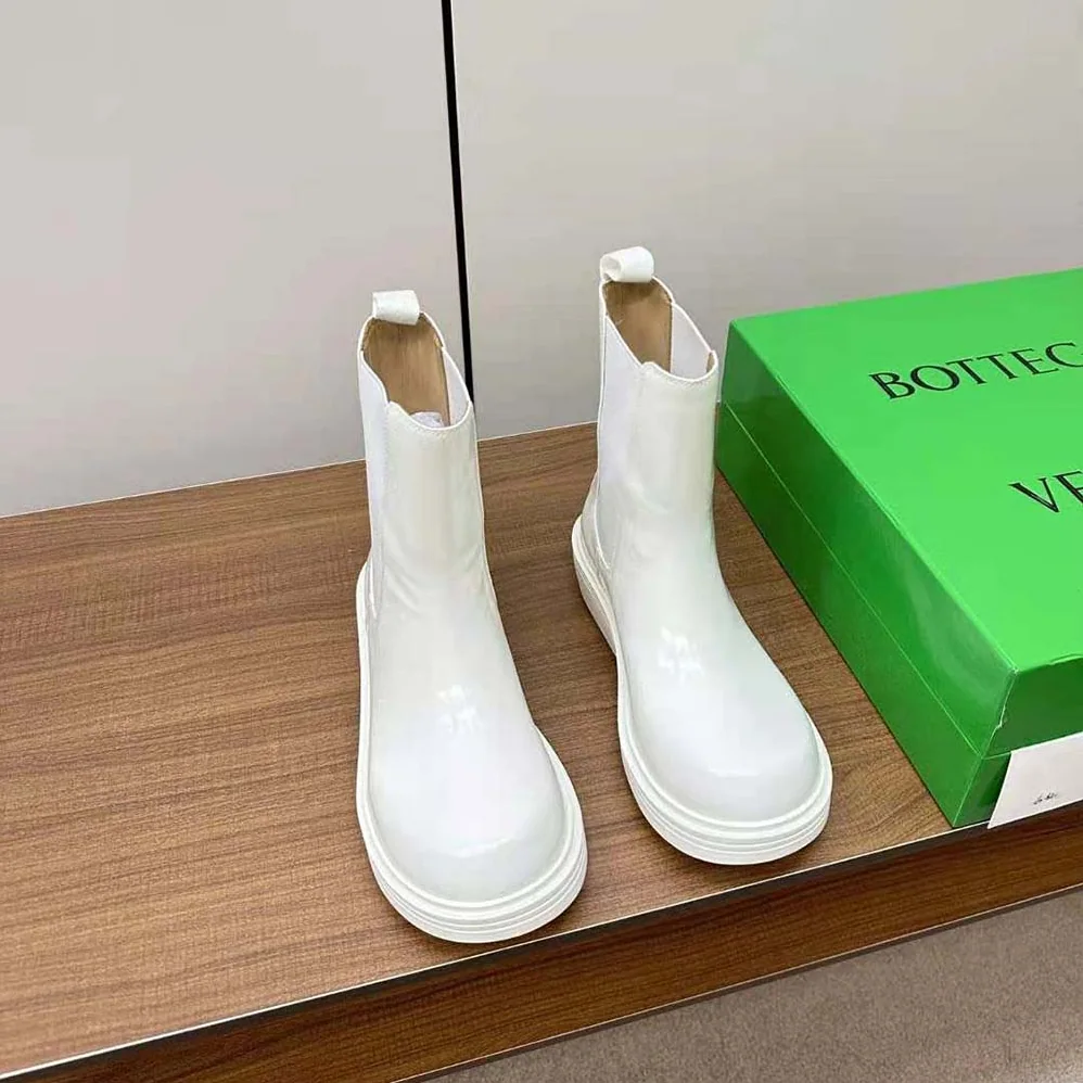 Bottega Veneta Fireman Chelsea Ankle Boot for Women in White Bottega Veneta Fireman Chelsea Ankle Boot for Women in White