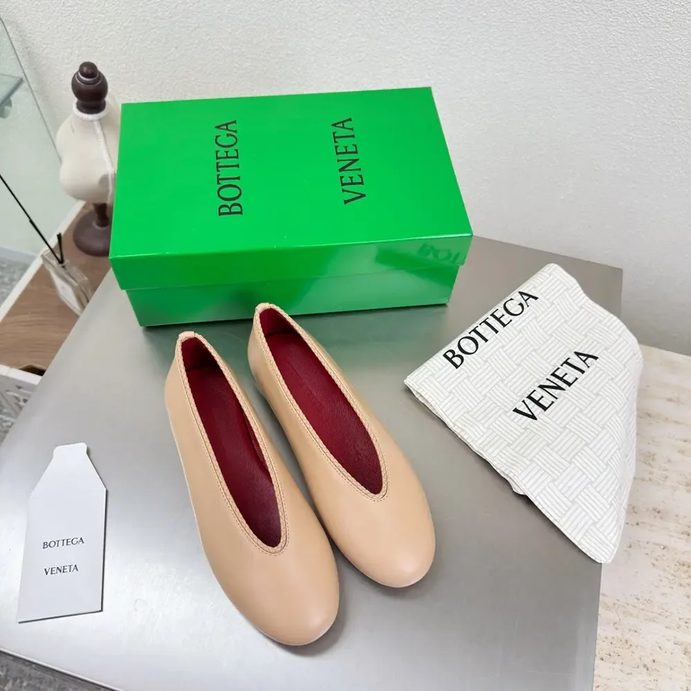 Bottega Veneta Rosa Ballerina for Women in Cipria Bottega Veneta Rosa Ballerina for Women in Cipria