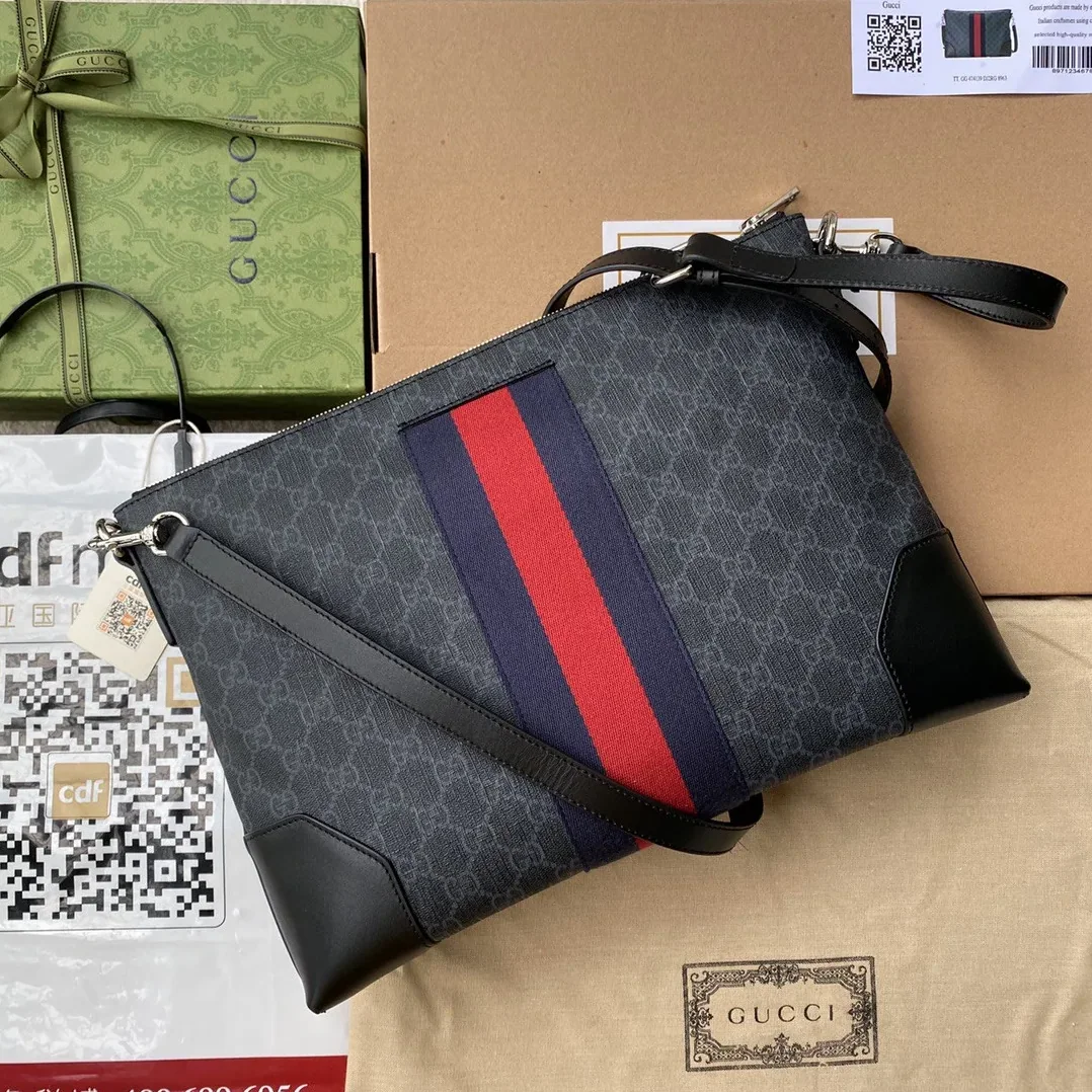 Gucci Black Messenger Black/Grey GG Supreme Canvas Blue And Red Web /