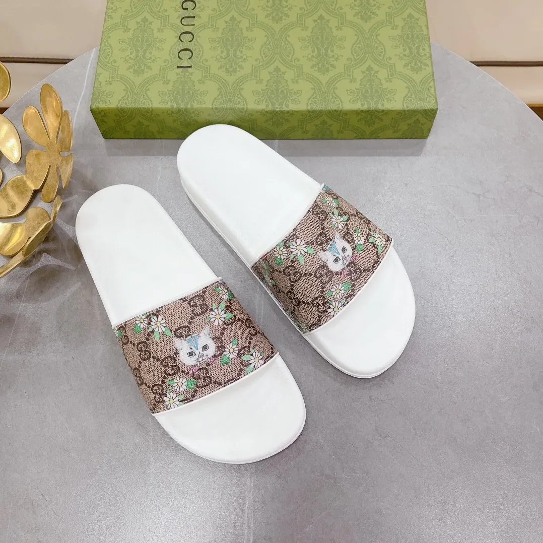 Gucci GG Slide Sandal With Cat White And Brown for Women