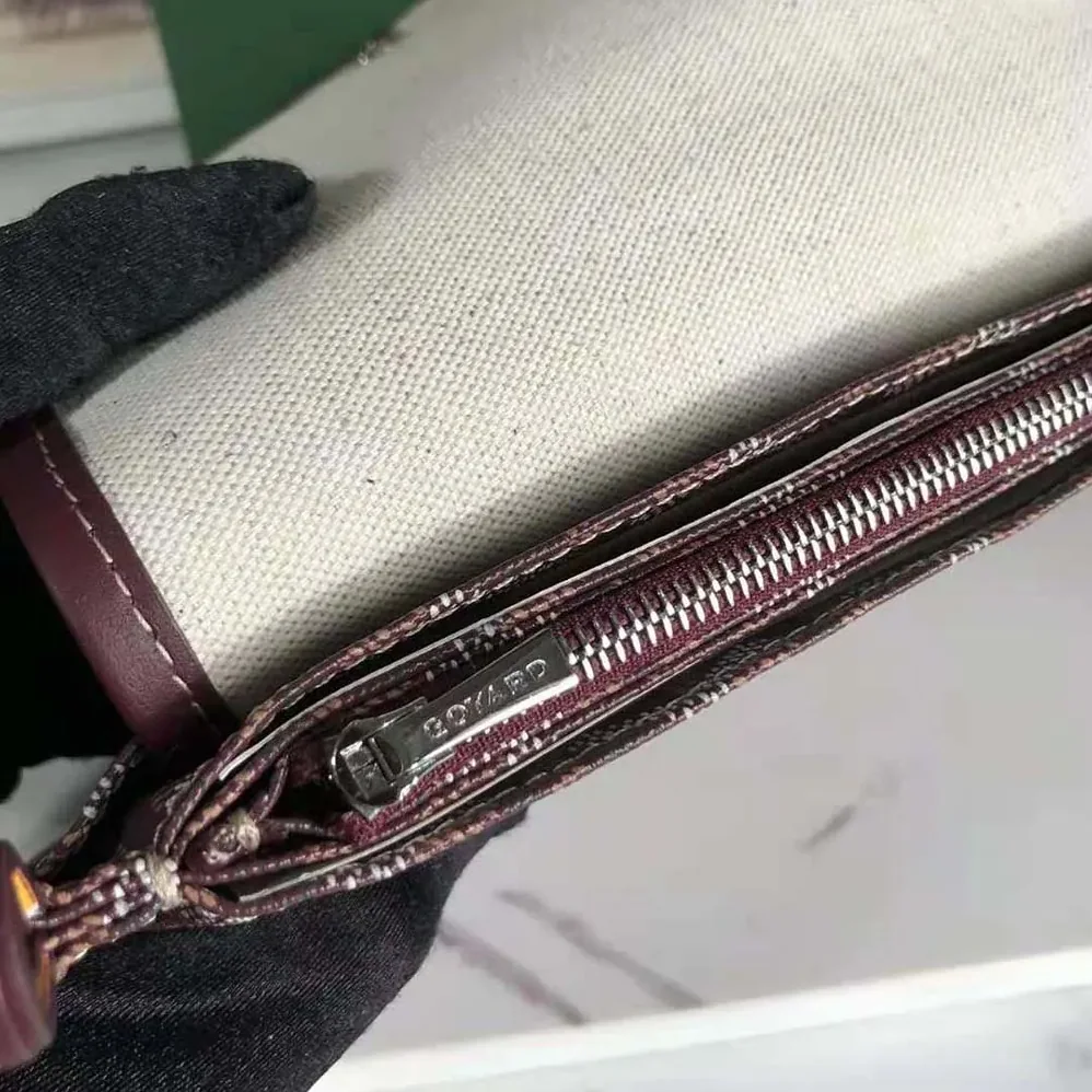 Goyard Plumet Pocket Wallet for Women in Maroon Goyard Plumet Pocket Wallet for Women in Maroon