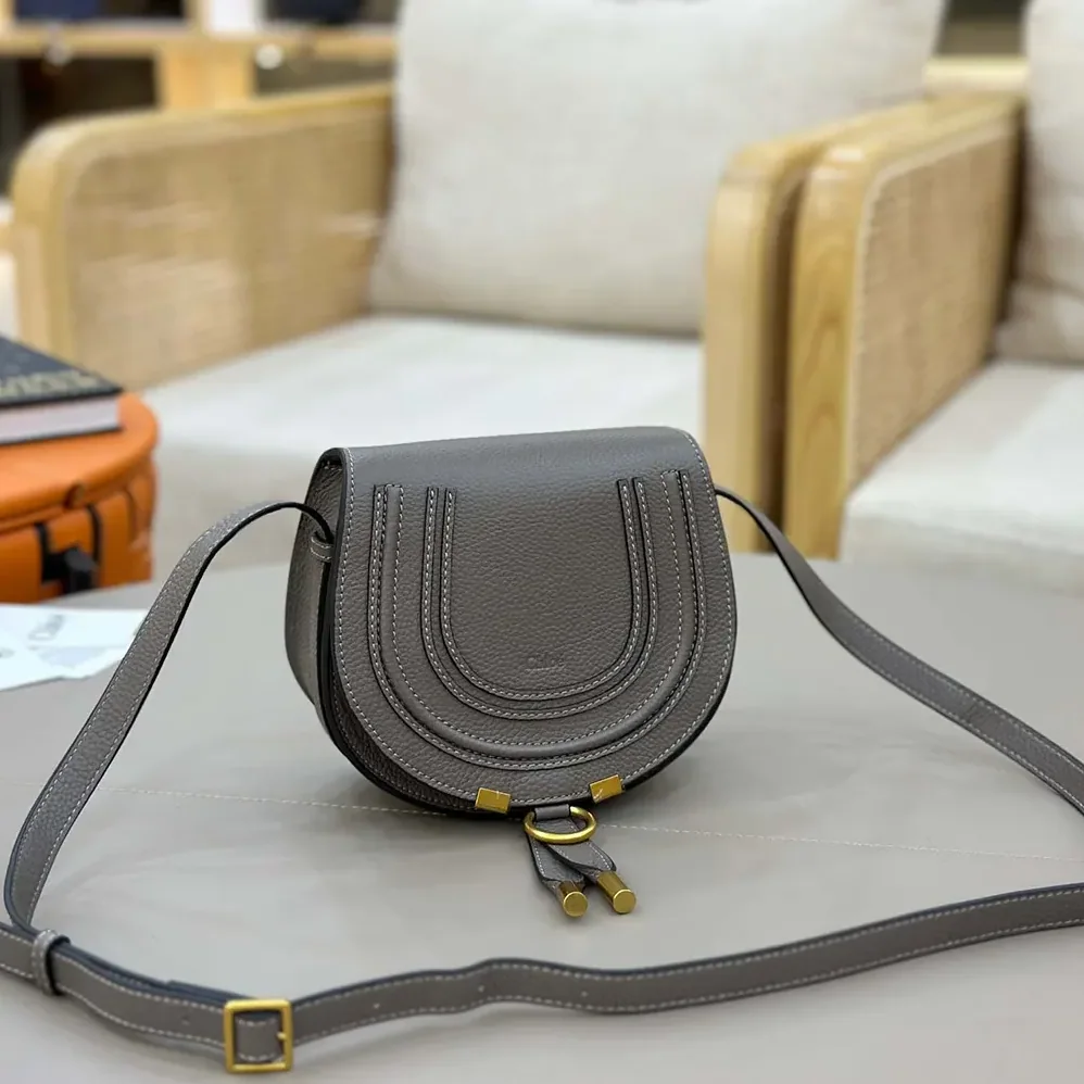 Chloe Small Marcie Saddle Bag is Crafted Leather for Women Chloe Small Marcie Saddle Bag is Crafted Leather for Women