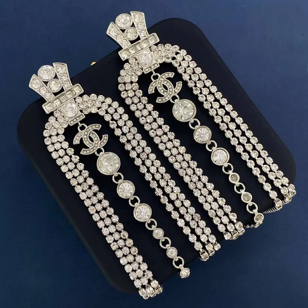 Chanel Tassel Claw Chain Earrings Silver Chanel Tassel Claw Chain Earrings Silver