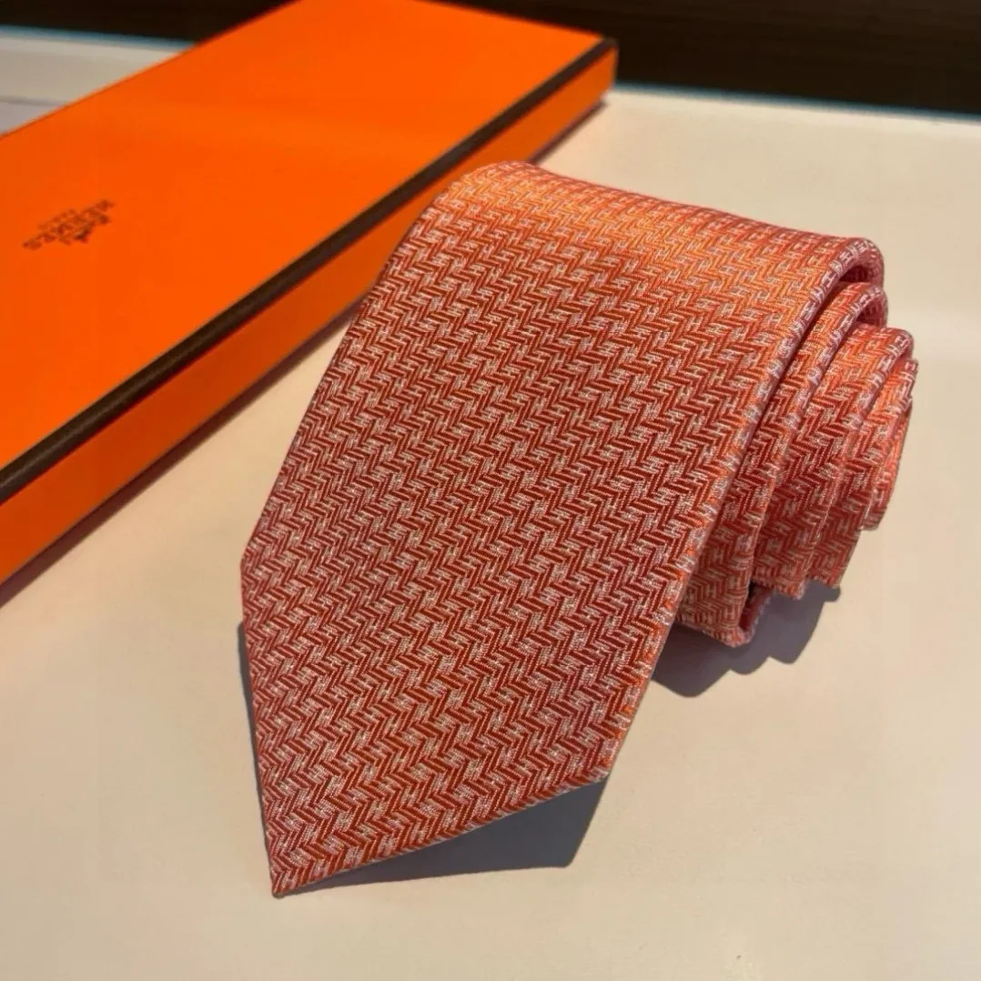 Hermes Elegent Orange Silk Tie Hermes Elegent Orange Silk Tie