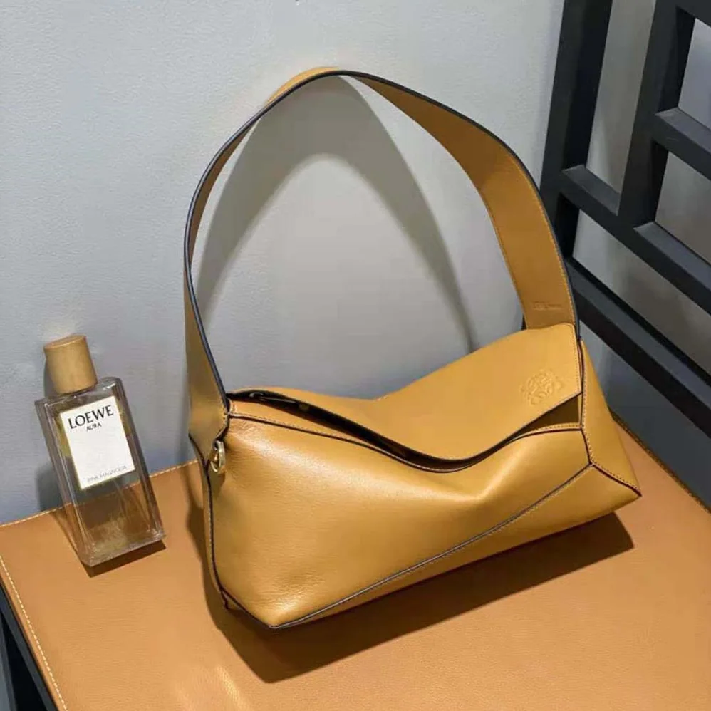 Loewe Puzzle Hobo Bag in Nappa Calfskin for Women in Brown Loewe Puzzle Hobo Bag in Nappa Calfskin for Women in Brown