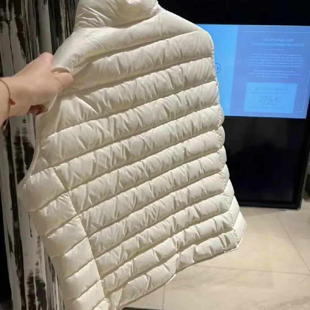 Moncler Liane Verstaubare Daunenweste for Women in White