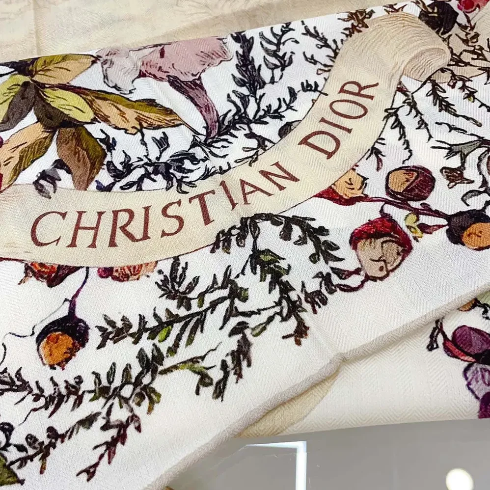 Dior Dior 4 Saisons Automne Soleil 90 Square Scarf Ecru Multicolor Silk Twill for Unisex