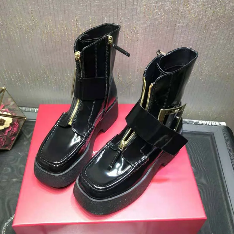 Roger Vivier Viv Rangers Platform Metal Buckle Boots in Leather for Women