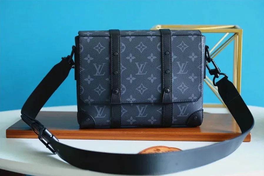 Louis Vuitton Trunk Messenger Monogram Eclipse