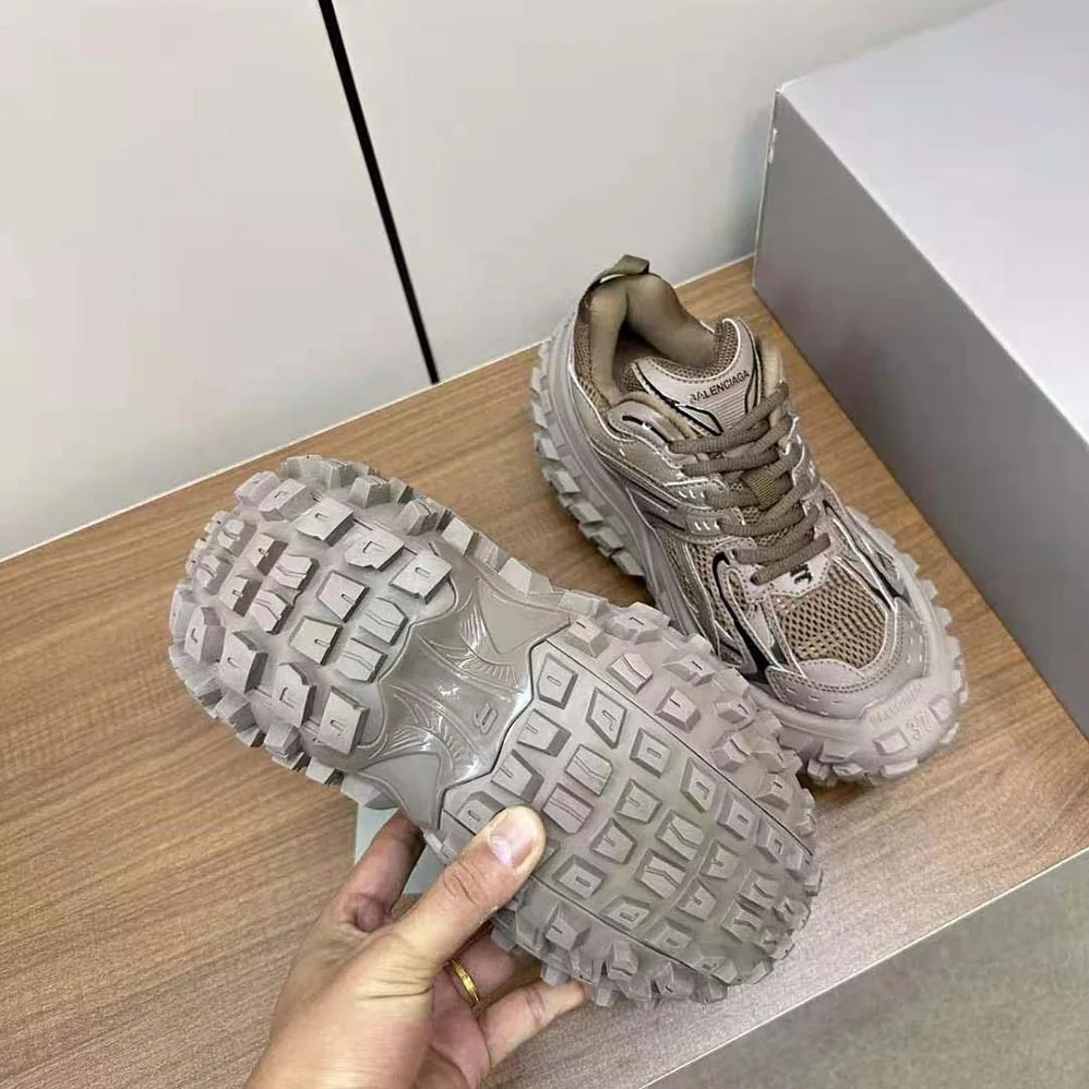 Balenciaga Bouncer Sneaker in Beige Mesh and Nylon for Unisex Balenciaga Bouncer Sneaker in Beige Mesh and Nylon for Unisex