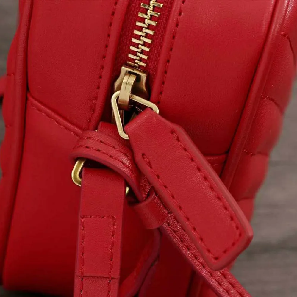 Saint Laurent YSL Lou Camera Bag Matelasse Leather for Women in Red Saint Laurent YSL Lou Camera Bag Matelasse Leather for Women in Red
