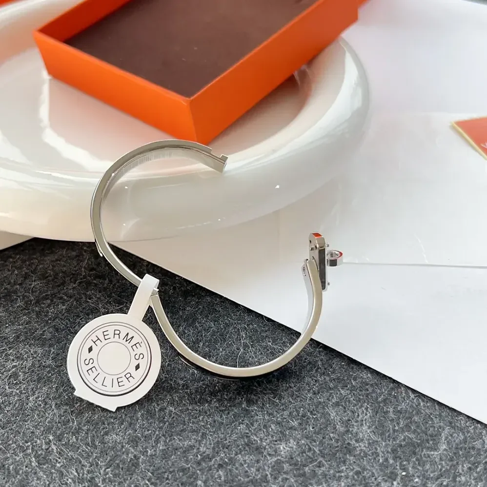 Hermes Mini Clic Kelly Bracelet for Unisex in Black Hermes Mini Clic Kelly Bracelet for Unisex in Black