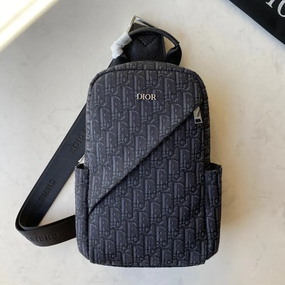 Dior Sling Bag Black Dior Oblique Jacquard for Men Dior Sling Bag Black Dior Oblique Jacquard for Men