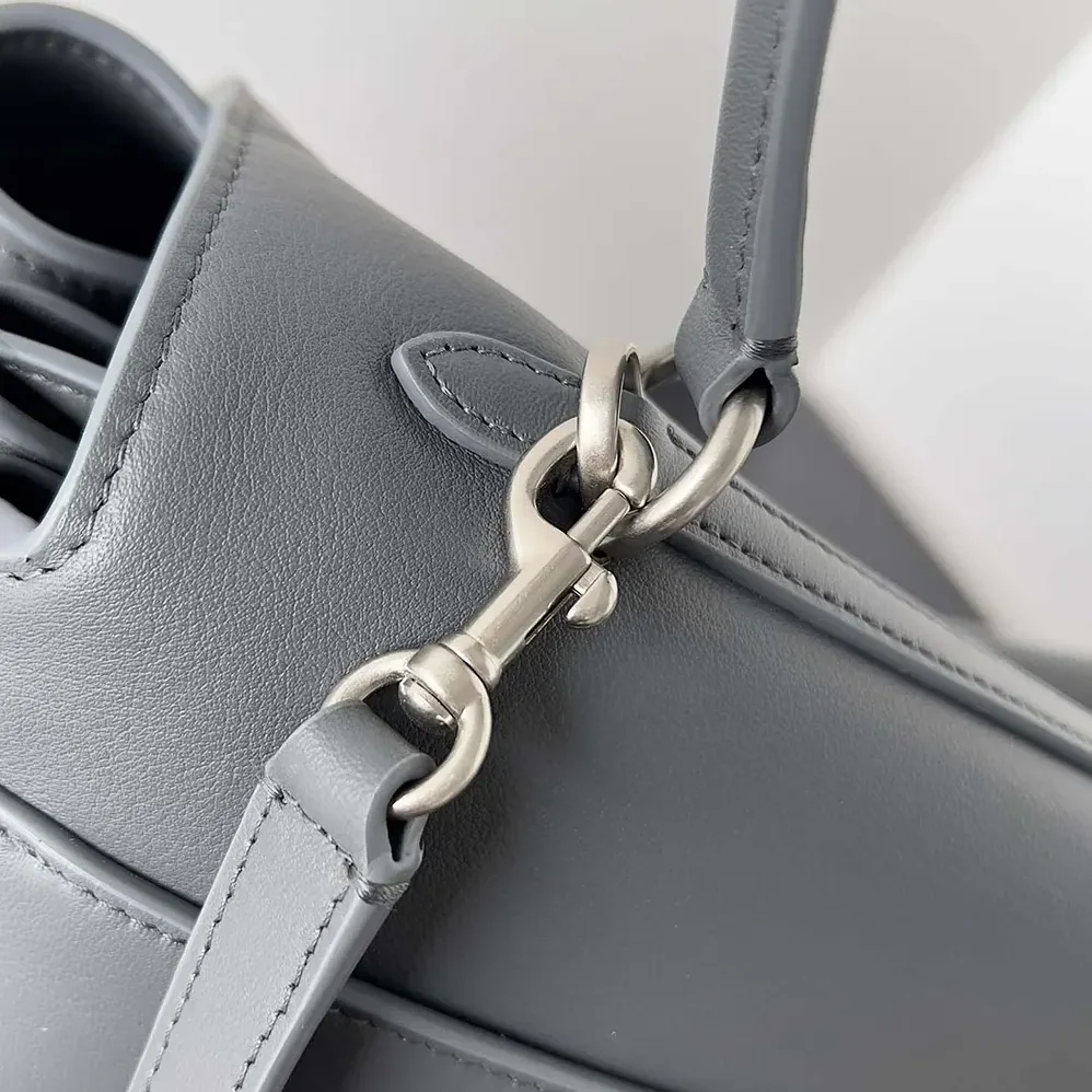 Balenciaga Rodeo Medium Handbag in Grey Smooth Calfskin for Women in Silver