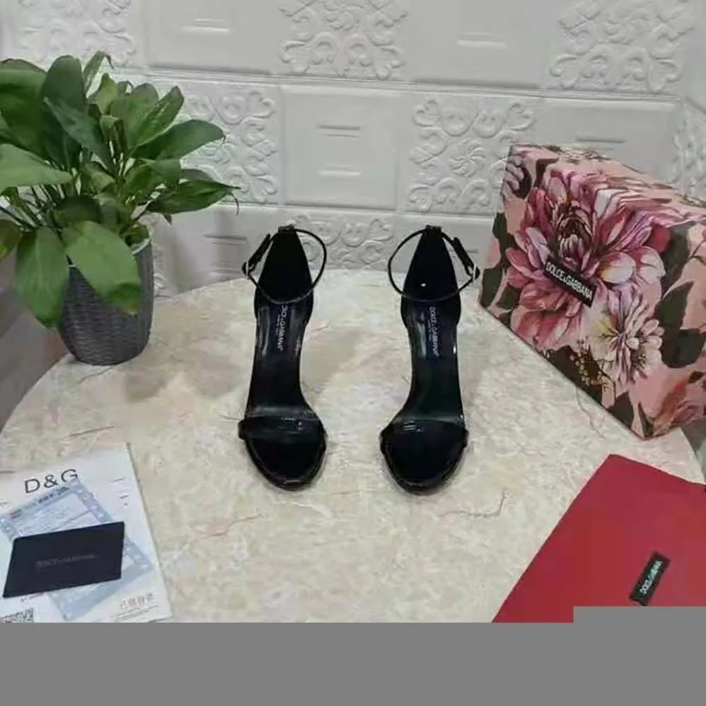 Dolce Gabbana D&G Polished Calfskin Sandals for Women in Black Dolce Gabbana D&G Polished Calfskin Sandals for Women in Black