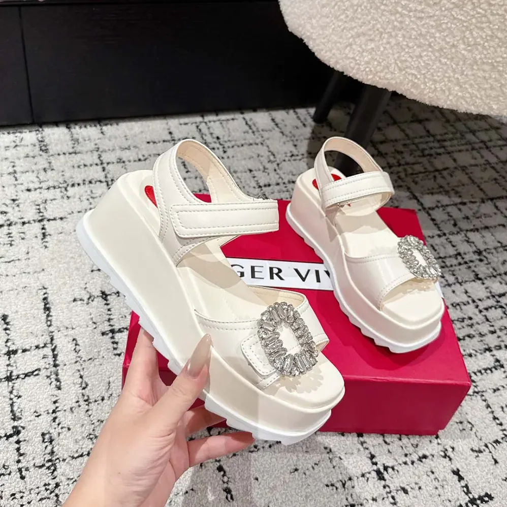 Roger Vivier Slidy Viv' Wedge Sandals in Leather for Women in White