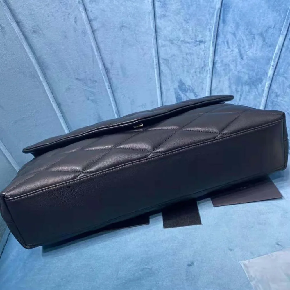 Saint Laurent YSL Sade Puffer Envelope Clutch in Lambskin for Women in Black