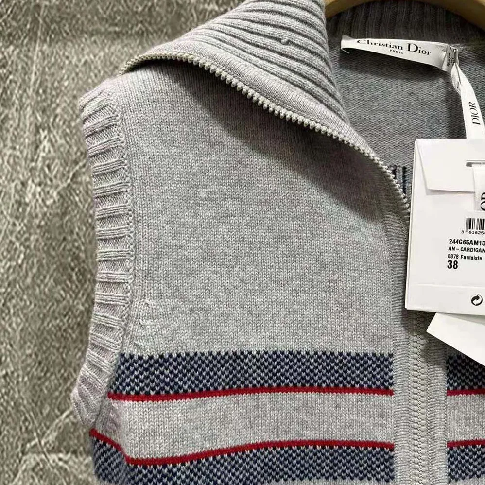 Dior Dioralps Sleeveless Zipped Sweater Gray Three-Tone Wool and Cashmere Knit for Women Dior Dioralps Sleeveless Zipped Sweater Gray Three-Tone Wool and Cashmere Knit for Women