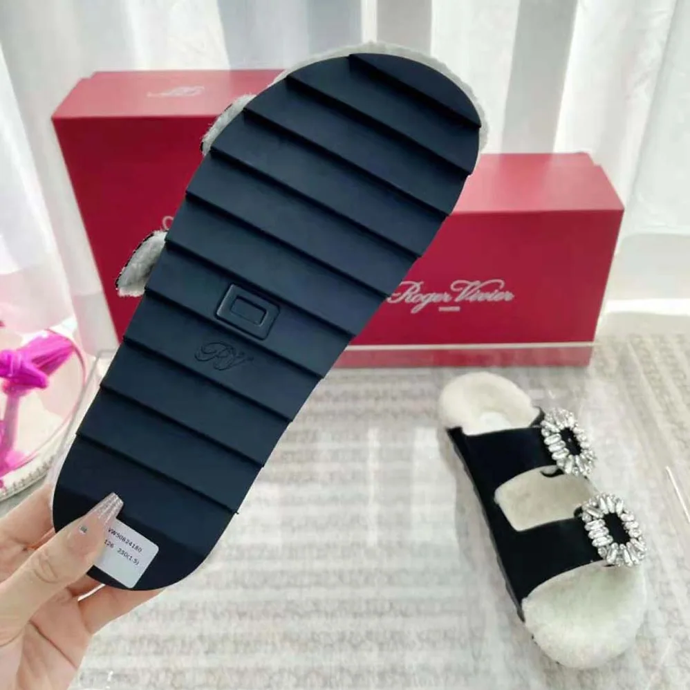 Roger Vivier Slidy Viv' Fur Strass Buckle Mules in Suede for Women in Black Roger Vivier Slidy Viv' Fur Strass Buckle Mules in Suede for Women in Black
