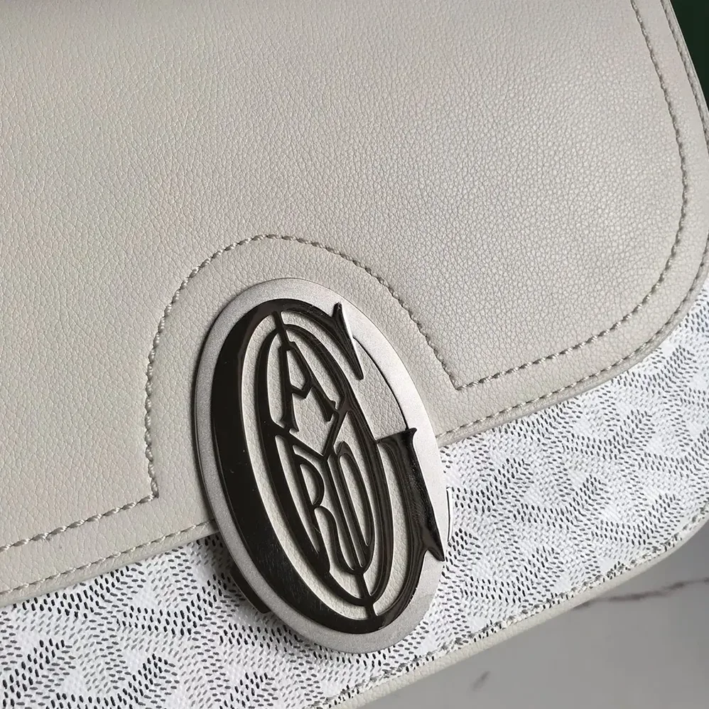 Goyard 233 Bag for Unisex in White Goyard 233 Bag for Unisex in White