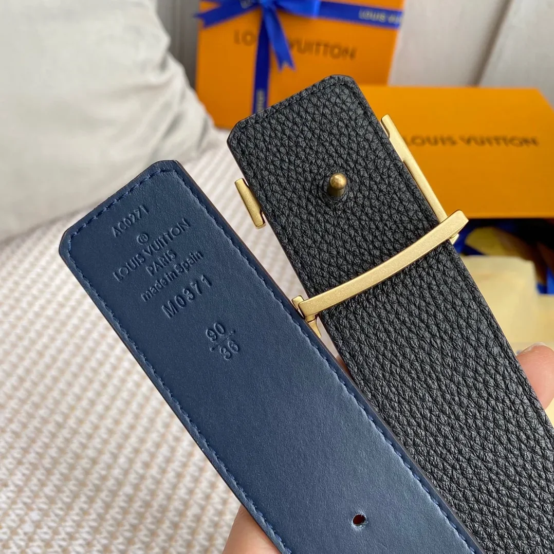 Louis Vuitton Iconic Reversible LV Belt Grey LV for Women Louis Vuitton Iconic Reversible LV Belt Grey LV for Women