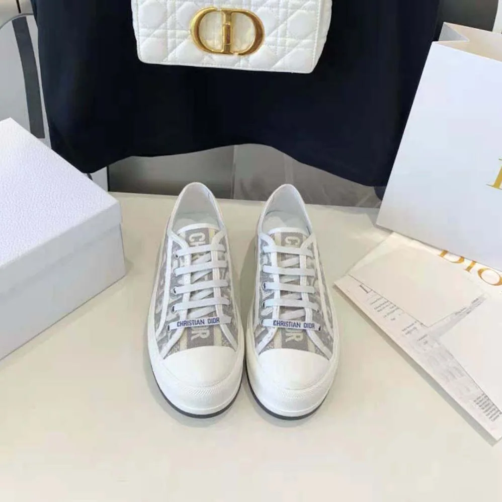 Dior Walk'n'dior Platform Sneaker Stone Gray Dior Oblique Embroidered Cotton for Women Dior Walk'n'dior Platform Sneaker Stone Gray Dior Oblique Embroidered Cotton for Women