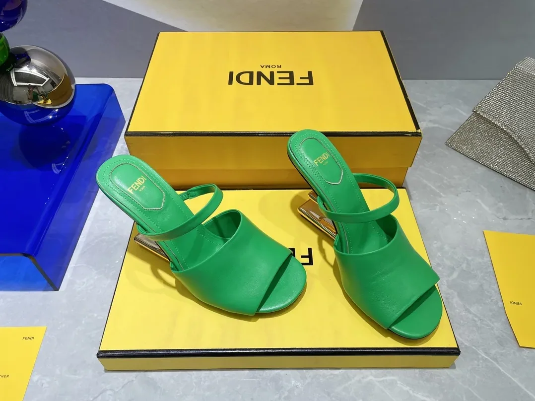 Fendi First Green High in Heeled Sandals Fendi First Green High in Heeled Sandals