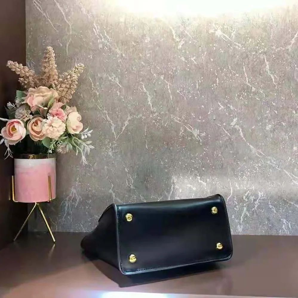 Fendi Way Small Made of Camellia-Colored Leather Bag for Women in Black Fendi Way Small Made of Camellia-Colored Leather Bag for Women in Black