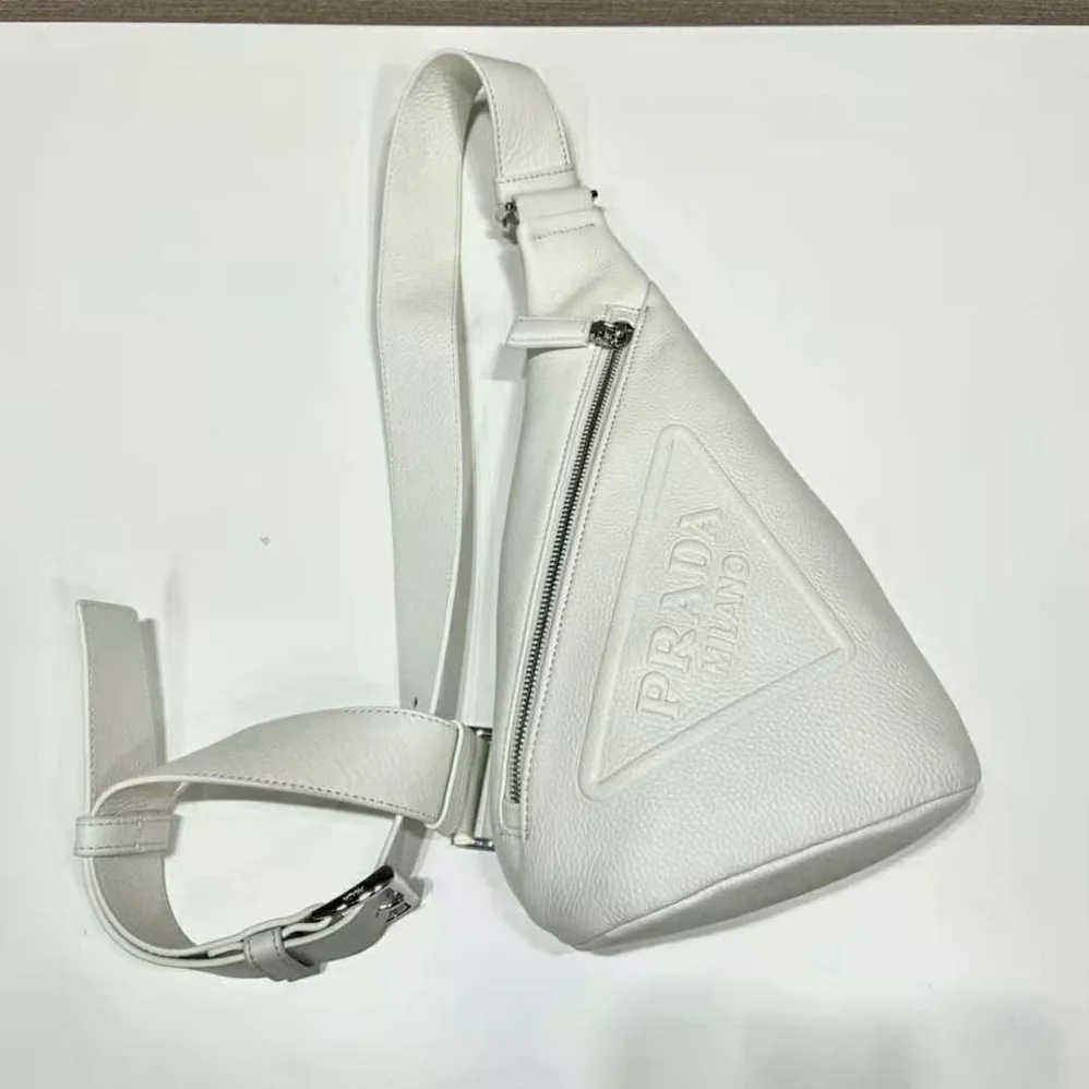 Prada Cross Leather Bag wite Logo-Print Re-Nylon lining for Men in White Prada Cross Leather Bag wite Logo-Print Re-Nylon lining for Men in White