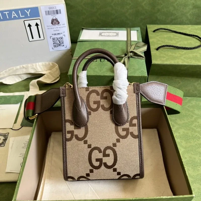 Gucci Jumbo GG Mini Tote Bag / Camel And Ebony Jumbo Canvas Gold Hardware Gucci Jumbo GG Mini Tote Bag / Camel And Ebony Jumbo Canvas Gold Hardware