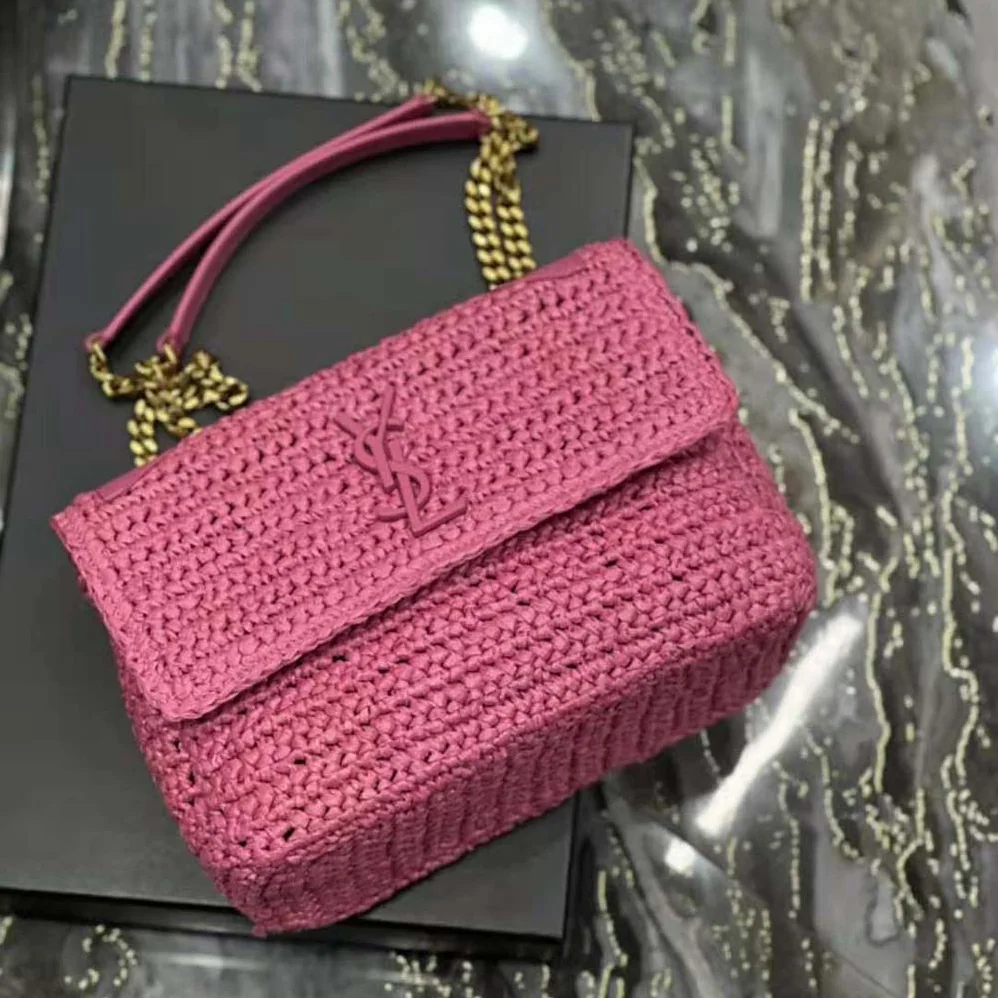 Saint Laurent YSL Niki Medium Chain Bag in Raffia and Leather for Women in Pink Saint Laurent YSL Niki Medium Chain Bag in Raffia and Leather for Women in Pink