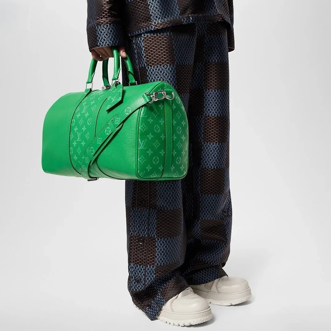 Louis Vuitton Keepall Bandouliere 45 Travel Bag in Green Silver Hardware